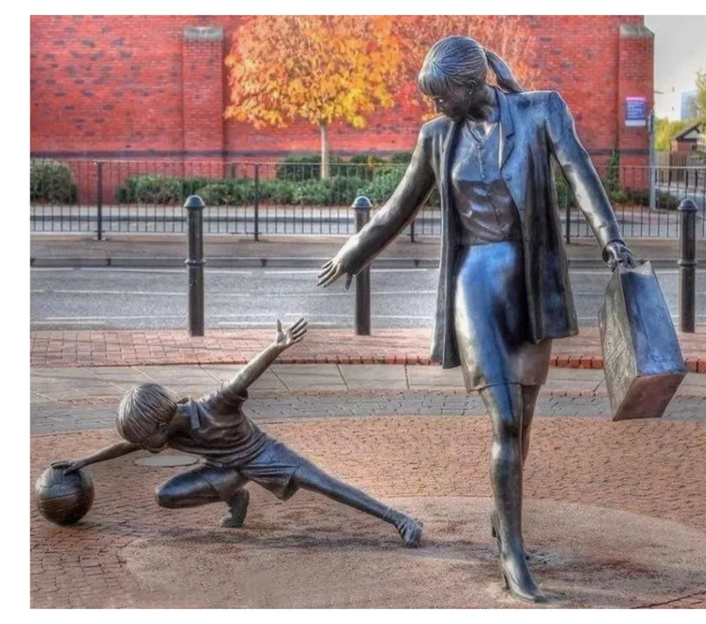 Производство скульптур из нержавеющей стали: от идеи до воплощения